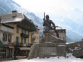 800px-00 Chamonix-Mont-Blanc - M G Paccard.jpg